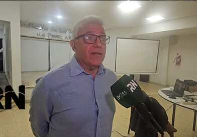 Charla en Punta Alta sobre la obra de «Defensa de la Duna Costera en PehuenCo».