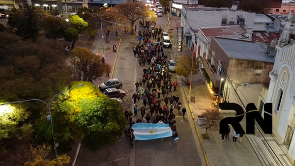 Punta Alta también marchó en defensa de la Universidad Pública