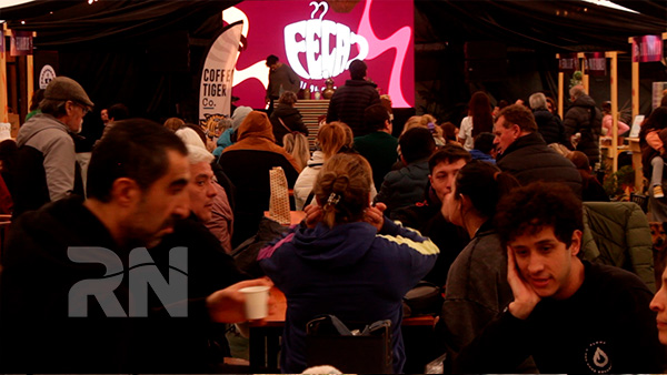 Mira el nuevo RNTV ( E 627) desde aquí! Desde Monte Hermoso cobertura especial en el 1er Festival del Café,  todas las novedades desde el Club «Unión  PehuenCo» y mucho más!